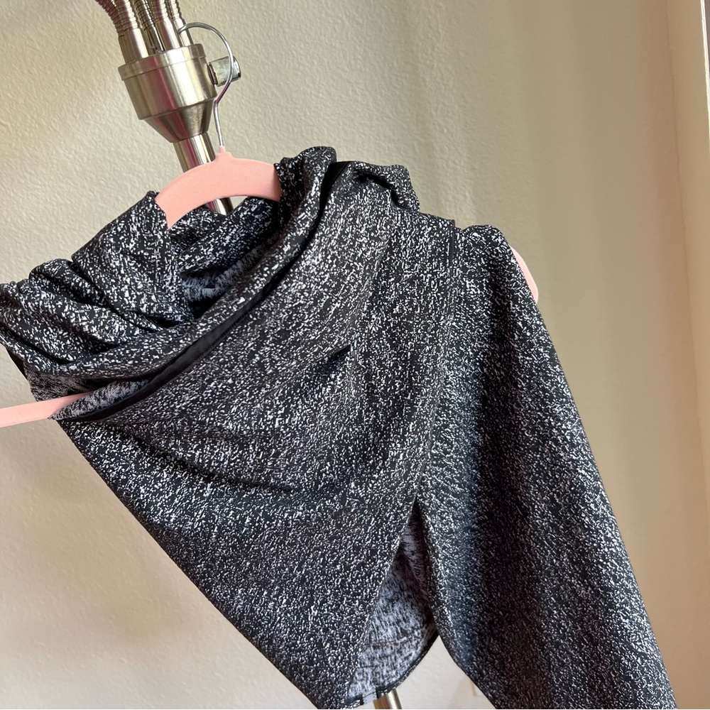 ⭕️SOLD⭕️ Lululemon Vinyasa scarf OS Adult Vinyasa Wrap NEW without TAGS - Picture 4 of 10